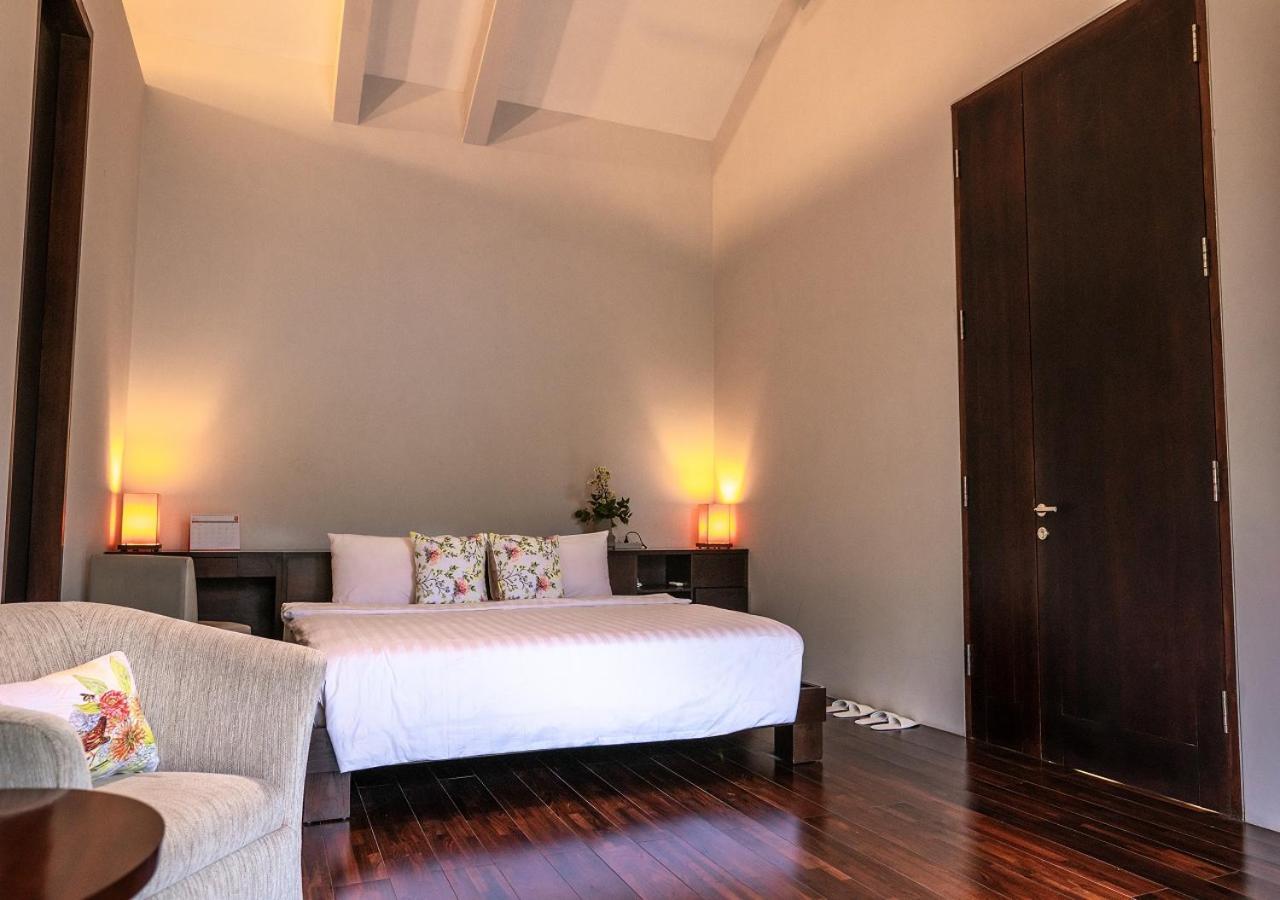 K Gallery Hotel Pasuruan Buitenkant foto